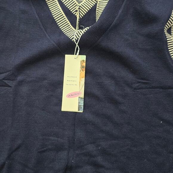 Dokotoo Women's V Neck Sleeveless Sweater Vest Navy Cap Sleeve Blue Size Small - Picture 3 of 6